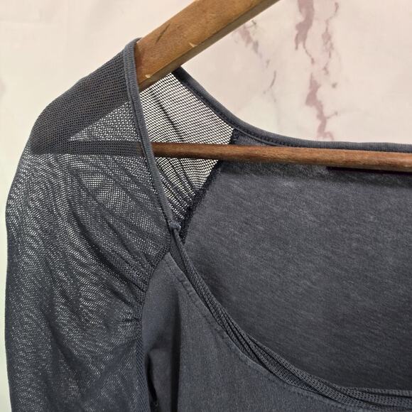 Anthropologie T Shirt Womens XS Grey Mesh Puff Velvet Graham Spencer Scoop - Picture 2 of 12